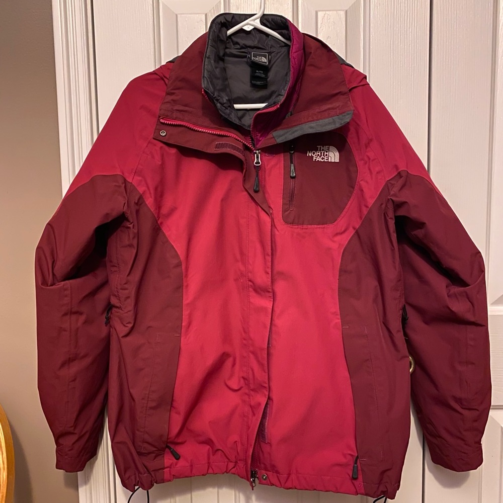 Women’s The North Face Magenta 3-in-1 Parka, Size XL